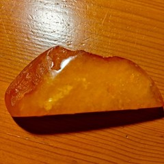 NATURAL OLD ANTIQUE BALTIC AMBER stone 16.5 gr