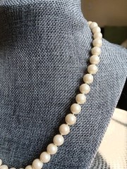 Carol Lee Vintage Faux Pearl Gold Tone Clasp