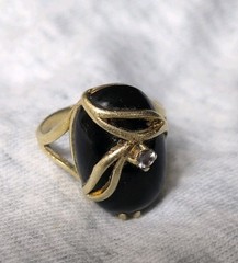 Vintage 18k Gold Electroplated GE Black Onyx Cabochon CZ Ring