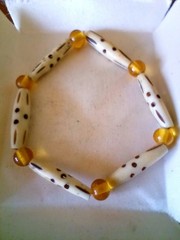Vintage MIXED JEWELRY LOT PENDANT,BRACELETS,NECKLACES,PINS