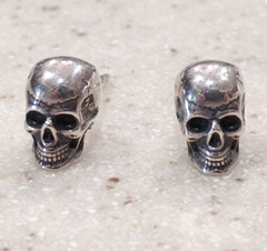 VINTAGE 925 STERLING SILVER SKULL PIERCED/POST STUD EARRINGS