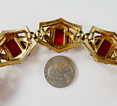 Vintage Red Marbled Acrylic 5 Link Bracelet Ornate Design Retro Pretty