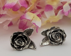 Vintage Signed Coro Silver-Tone Metal Carved Rose Earrings Screw Back Stud 21mm