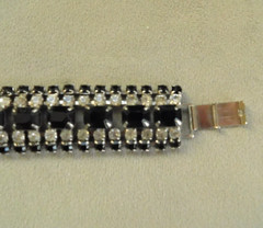 VINTAGE ART DECO JET BLACK and CLEAR RHINESTONE BRACELET CUFF 7 1/2″