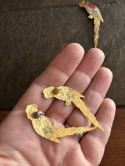 Cloisonné Enamel Parrot Brooch Pin And Earrings Set Gold tone Tropical