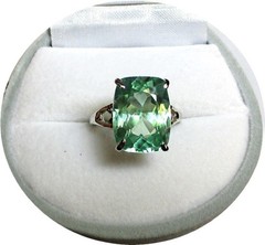 Pretty – Green PERIDOT – Natural Gem – 14k Solid White Gold Mtg. – Certificate