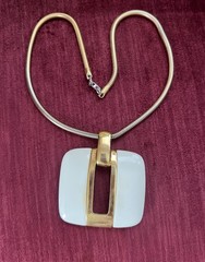 Vintage LANVIN IVORY KEYHOLE PENDANT NECKLACE