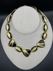 Vintage Unsigned Blk/gold Statement Necklace – 15.5 Inches