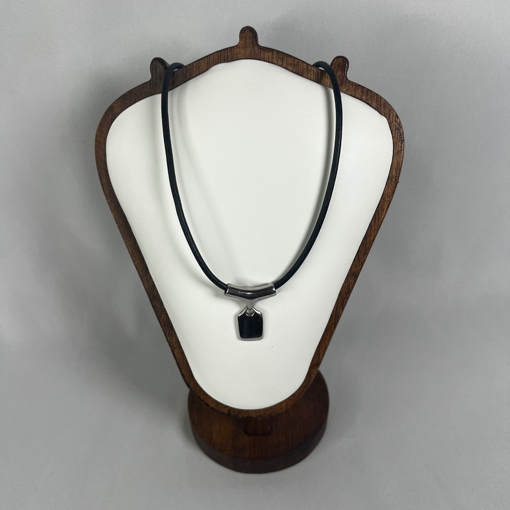Vintage Retired Lia Sophia Anew Silver Tone Slide Pendant 19″ Necklace Black
