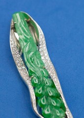 18K White Gold Carved Jade Diamond Brooch Pendant(20488-NOWHH)