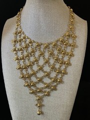 Vintage Flower Bib Necklace Ornate Adjustable Handkerchief Cascade Choker READ