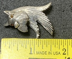 Lind Gal Scottie Dog Scottish Terrier Head Brooch, Sterling Silver!, Amber Eyes!