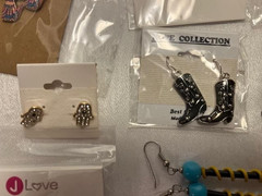 Lot #13: 14 PAIRS OF UNIQUE EARRINGS: LOTS OF VARIETY TO ADD TO YOUR COLLECTION