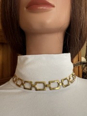 Vintage Unbranded Necklace Distinctive Square Gold Tone Link Design 18 Inches