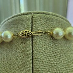 Vintage Oversized Graduated Faux Pearl Necklace Knotted Statement 17in 51g