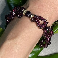 Vintage Bracelet Estate Fine Jewelry Red Almandine Garnet Pre-Owned Bead 6.5″
