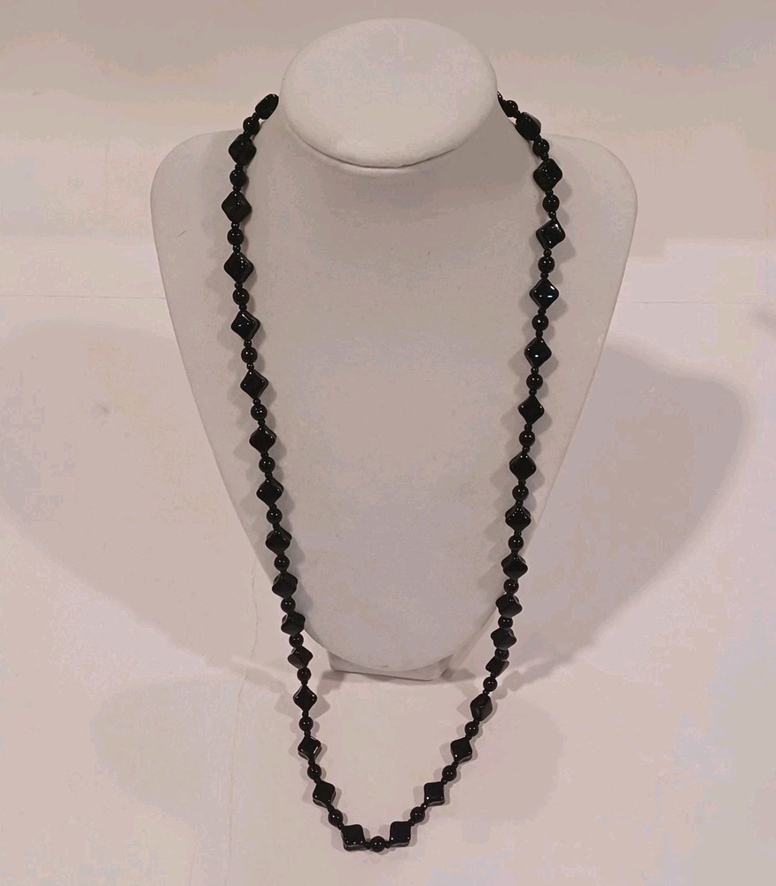 Vtg Long Jet Black Glass Beaded Necklace 28″ Diamond And Round Shape Beads