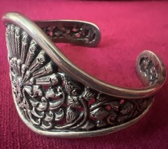VINTAGE 800 SILVER WIDE CUFF BRACELET INTRICATE PEACOCK DESIGN 38 GRAMS