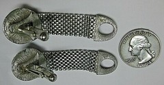 VINTAGE ATOMIC MENS BLUE GEM SILVER WRAP AROUND MESH Metal Cufflinks EUC 3D DOME
