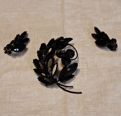 Vintage Black Crystal Marquise Rhinestone Clip-On Earrings & Brooch Pin Set