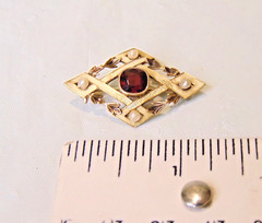 Antique Appraised 1920-30s Natural Seed Pearl Almandine Garnett 14K Gold Brooch