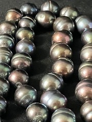 Pearl Necklace Hand Knotted Beads Oil Slick Peacock 9-10mm 925 Clasp 18″
