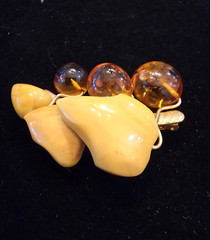 Vintage GCI Baltic Polish Amber Brooch/Pin Butterscotch Cognac Amber Mid Century