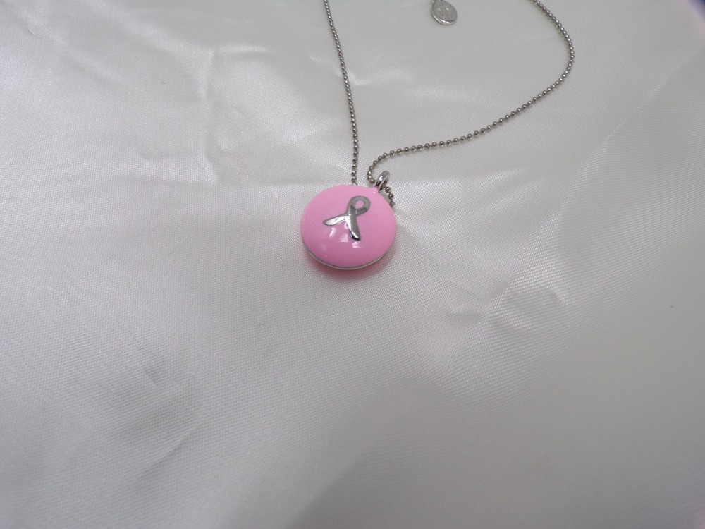 Vtg Cookie Lee bead chain with breast cancer / Love pendant necklace 747-9