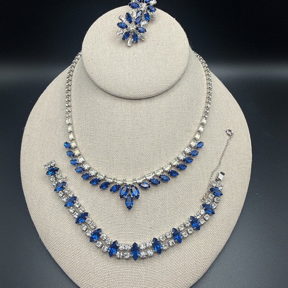 Vintage B David Silver Tone Blue Rhinestone Crystal Necklace Bracelet Clip Ons