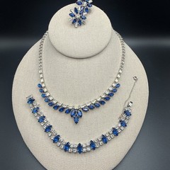 Vintage B David Silver Tone Blue Rhinestone Crystal Necklace Bracelet Clip Ons