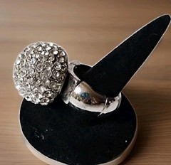 costume jewelry Silver Tone Snowball Stretchable Ring 7