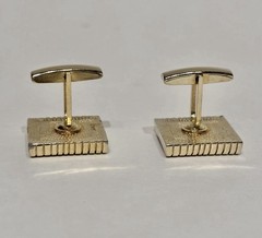 Lot of 4 Assorted Vintage Gold Tone Bullet Back Cufflinks and Tie Tack
