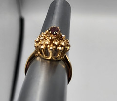 Vtg 1970s Vargas Mfg. Co. Stamped 18K H.G.E. Faux Amethyst Cocktail Ring Sz 6