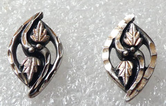 Vintage WM Wheeler Sterling Silver Grape Leaf Stud Earrings
