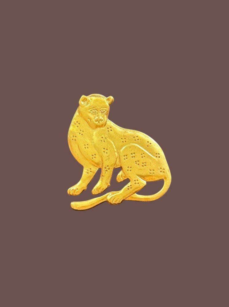 Vintage Matte Gold Signed MMA Leopard Brooch Metropolitan Museum of Arts 1.5x2in
