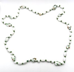 1/20th 12k Gold Vintage Czech twisted green and white glass bead necklace