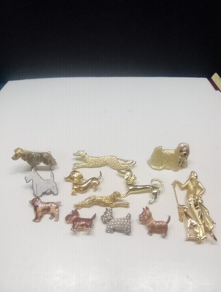 Lot Of 12 Vintage Dog Brooches Pins Gold Tone Very Nice Collection