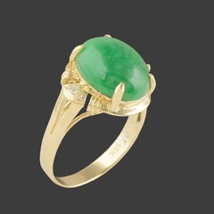 Solid 18K Yellow Gold Green Jade Cabochon & Diamond Estate Cocktail Ring