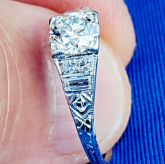 Original EARTH MINED DIAMOND ART Deco Engagement Ring 1 CARAT PLATINUM Solitaire