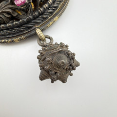 17-18th Century Reliquary Silver Religious Relic Ruby Pendant Necklace AAW17