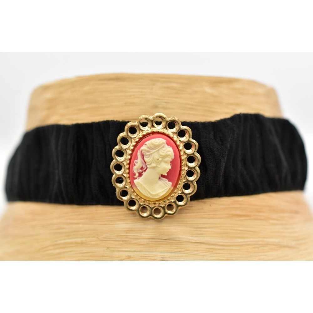 Vintage Cameo Choker Necklace Pendant Black Ribbon Fabric Gold NOS 1990s A23