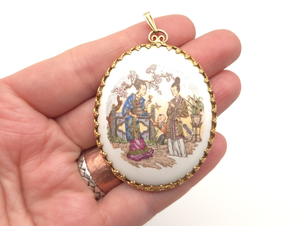 Vintage Porcelain Asian Japanese Couple Scene Gold Tone Large Oval Pendant