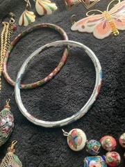 Vintage Cloisonne Enamel Jewelry pieces and Beads lot 121 grams