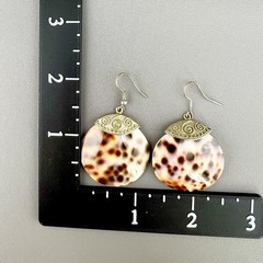 Vintage Shell Earrings Cowrie Drop Dangle Boho Spotted Leopard