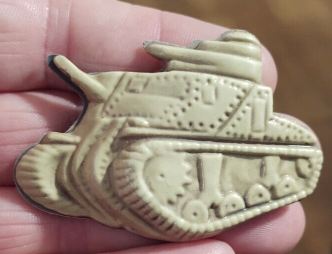 Antique Unique Piece WW1 World War One Sweetheart Jewelry / Pin / Brooch TANK