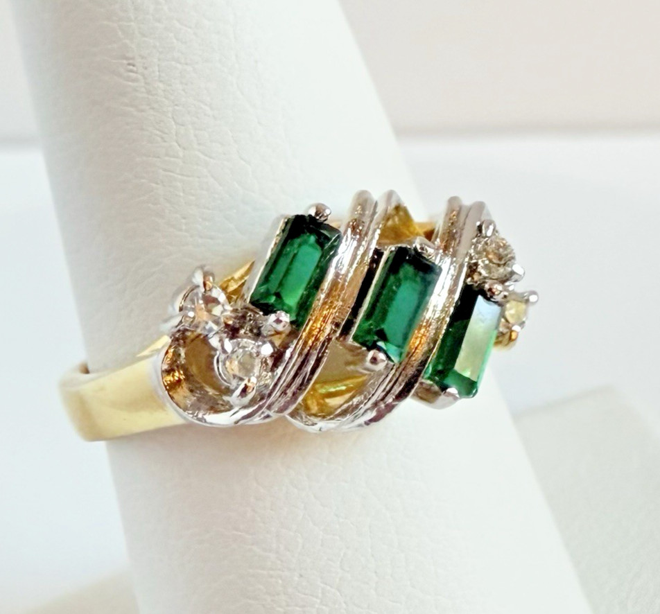 Vintage 14KT GE Emerald-Green Baguette & Clear Stone Cluster Ring Size 7 NOS