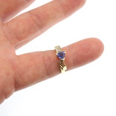 Classic 14k Solid Yellow Gold Natural Trillion Cut Tanzanite & Diamond Ring 5.75