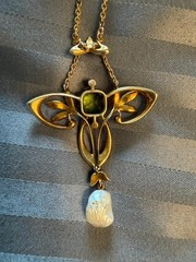 Victorian 18ct Gold Peridot Diamond Seed Pearl Lavalier Necklace Macy’s COA