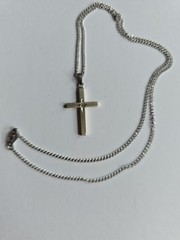 VINTAGE “MARATHON” STERLING SILVER ROSE CUT GENUINE DIAMOND CUT CROSS NECKLACE