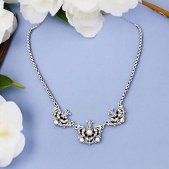 Vintage Mid-Century MN 835 Silver Traditional Floral Design 3D Necklace